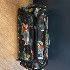 Lug Trolley cosmetic case (Wildlife Black)